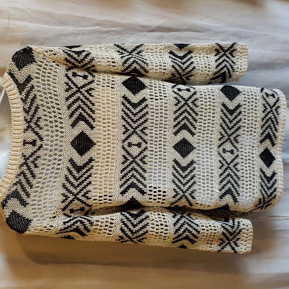 Ruby Rd. Cream, Black, and Gold Metallic Pointelle Knit Sweater - NWT - Picture 5 of 14